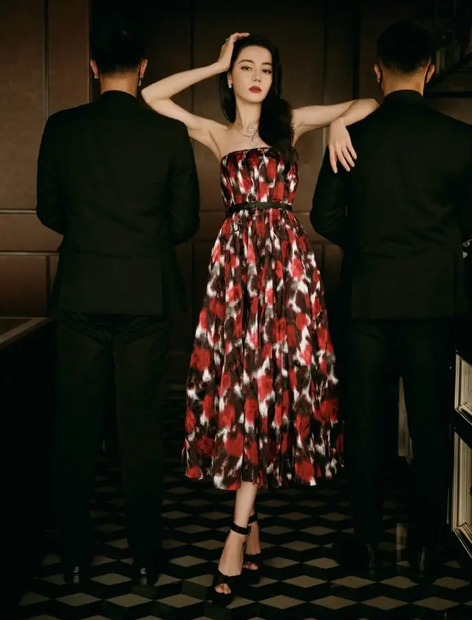 免费大片下载现象